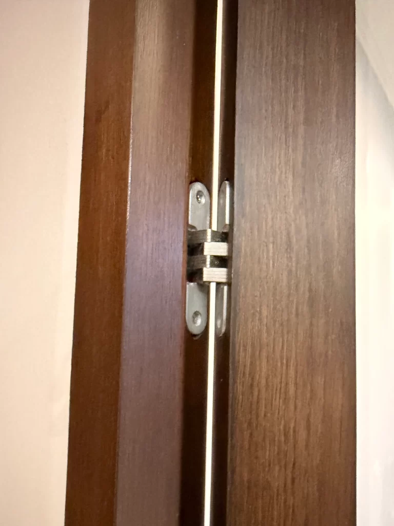 บานพับซ่อน